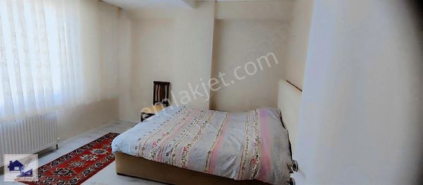 Emlakhan Gyd Merkezi Konumda Kiralık Eşyalı 1+1 Daire