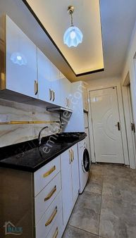 Blue Emlak'tan Kiracılı Lüks 1+1 Daire