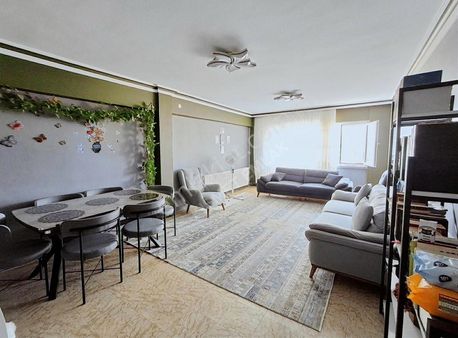 Kısmet Emlak'tan Atatürk Mah 3+1 Daire