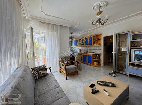 Çamlıkta Satılık Orta Kat 90 M2 Geniş Daire