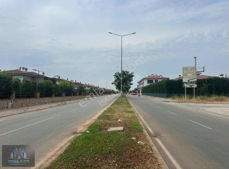 Döşemealtı Çıplaklı 310 M2 Villa Arsası