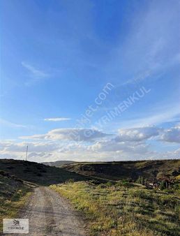Tekgöz'den Eşenkara'da Turizm Bölgesi'nde Satılık Fırsat Tarla