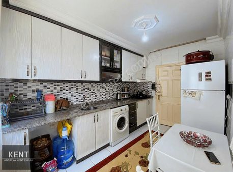 Tramvay-cadde Hemen Yanı Bankalar Arkası 2+1 Ayrı Mufak Y.giriş