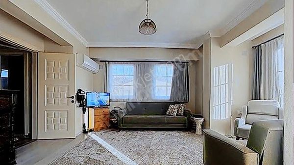 Özcan Emlaktan Satılık 2+1 Daire