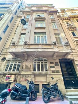 Taksim'de Merkezi Konumda, Satılık Nitelikli Bina, Yatırım Fırsatı