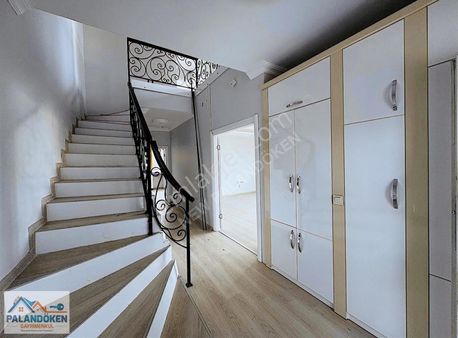 New Palandöken Gm'den Dadaşkent'te Satılık 3+1 Villa