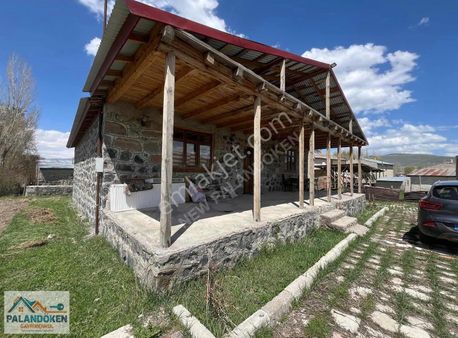 New Palandöken'den Acil Satılık Taş Ev Ve 1000 M2 Arazi
