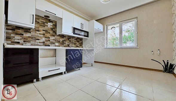 Bş Kardeşler'den Cadde Yakını Yeni Bina Giriş 2+1 Daire