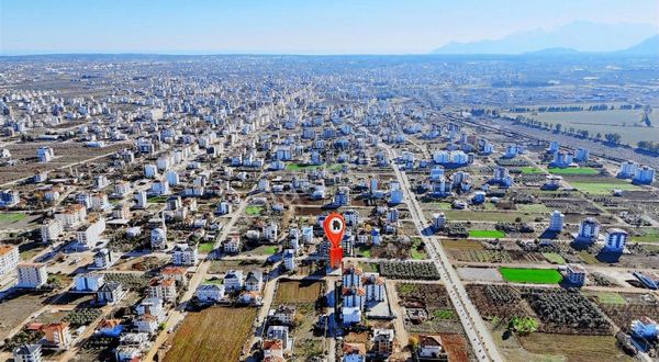 Döşemealtı Kırkgöz Yeniköyde Katta 1+1 Sıfır Satılık Daire