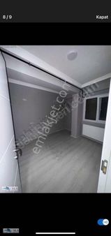 Şükrü Saraçoğlu Cadde Yakını 1+1 Yeni Bına'da Bahçeli