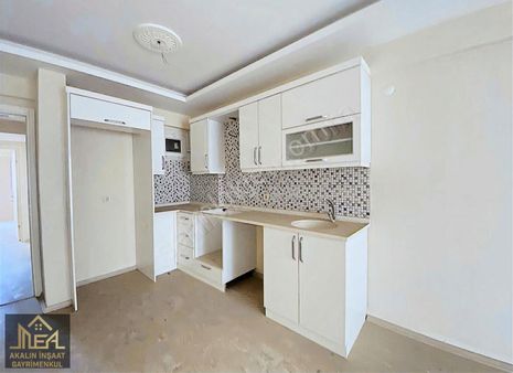 Akalın'dan Yağhaneler'de 2+1 90m2 Merkezi Konum Satılık Daire
