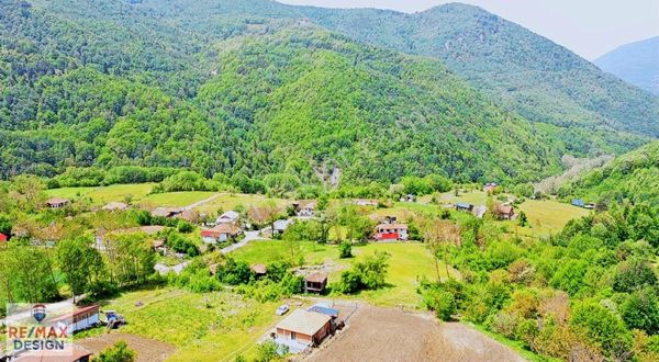 Remax Design Pamukova Gonca'da Bu Yere Bu Fırsat Kaçmaz !!!