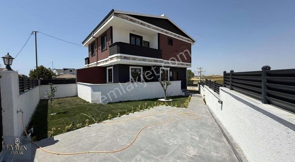 ▃▅▇ Eymen Emlak ▇▅▃merkezi Konumda Peyzajlı A Kalitede Lüx Villa