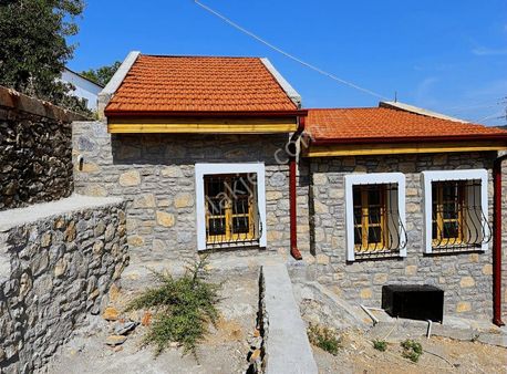 Startkey Pelit'ten Datça Emecik'te Deniz Manzaralı Müstakil Ev