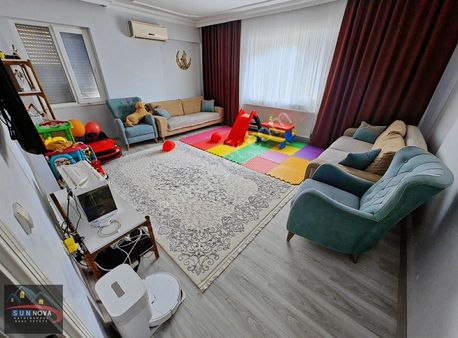 Bahçeyakada Site İçi, Ultra Geniş 3+1 , Asansörlü,ara Kat