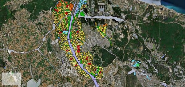 Yassıören'de Cadde Cepheli Fırsat Tarla !