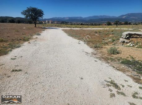 Yatağan Hacıyakasında (doğanköy)mahallesinde 332 M2 Satılık Arsa