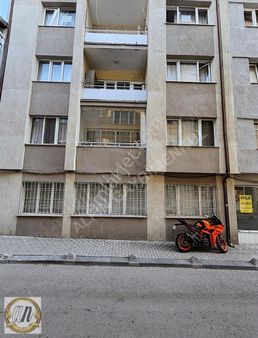 Alfin Gayrimenkul'den Çarşı Merkezde Satılık 2+1 Daire