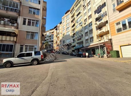 Remax Çarşı'dan İzmit Merkezde Full Eşyalı Kiralık 1+1 Daire