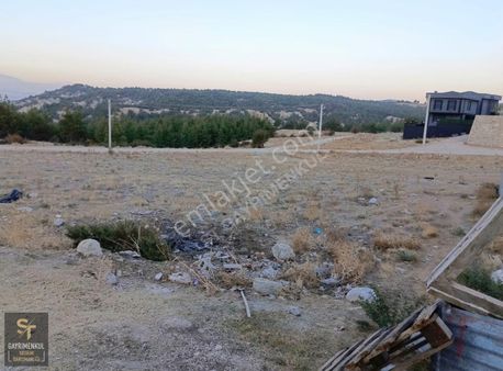 Tapuda Sorunsuz Olan Yerde ** 600 M2