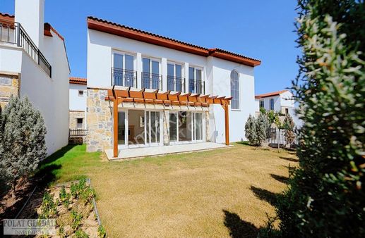 Polat Global'den Bodrum Havalimanı Komşu Konsept Bahçeli Villa