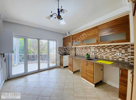 Polat Global'den Ayrı Mutfaklı Merkezde Geniş 2+1 Daire