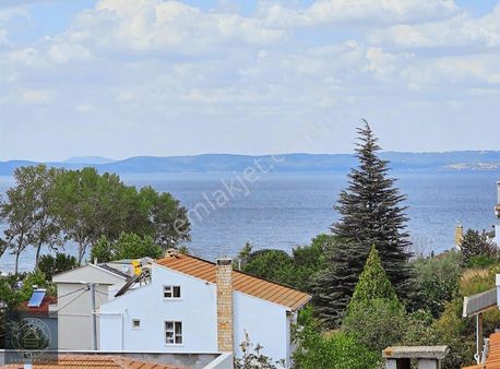 Saroza 300 Metre Mesafede Satılık Yazlık