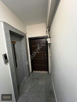 Sancaktepe Yenidoğan Mahallesinde Kiralık Daire 3+1