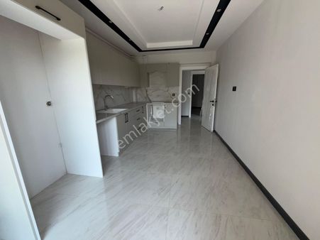 Akhisar İnönü Mh.adliye Mevkii Satılık 3+1 Sıfır Lüx Daire