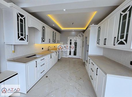 Azad-fakıuşağı Mah Sığınma Evi Civarı Satılık 4+1 185m2 Daire