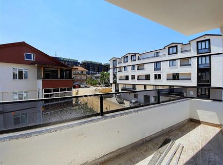 Tınaztepe Caddesi Deniz Manzaralı Satılık 3+1 Çatı Dubleks Daire