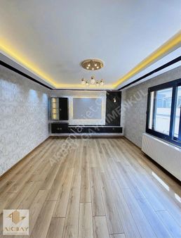 Akbay Gayrimenkul'den Özel Mimari Yapısıyla 150m2 3+1 Lüx Daire