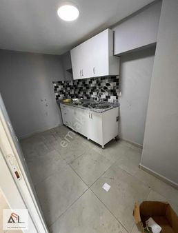 Galericiler Sitesinde Kiralık İşyeri