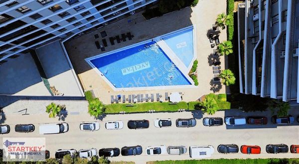 Bornova Avcılar Prestij'te 3+1 Satılık Boş Havuz Manzaralı Daire