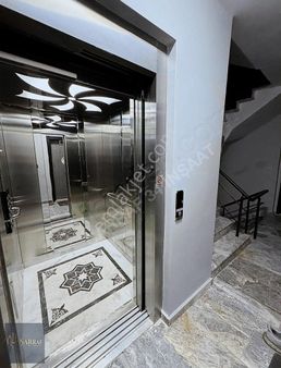 Metrobüse Tam 15 Saniye Full Ön Cephe Videolu