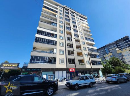 Alanya Mahmutlar'da 1+1 Boş Kiralık Daire