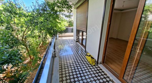 Konyaaltı Arapsuyu Mah. 3+1 Bahçe Dublex