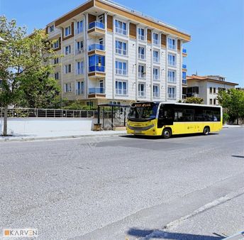 Adnan Kahveci'de Site İçerisinde Eşyalı Kiralık 2+1 Daire