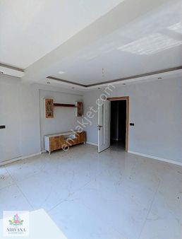 Şemikler'de Arakat 3+1 Sıfır Daire