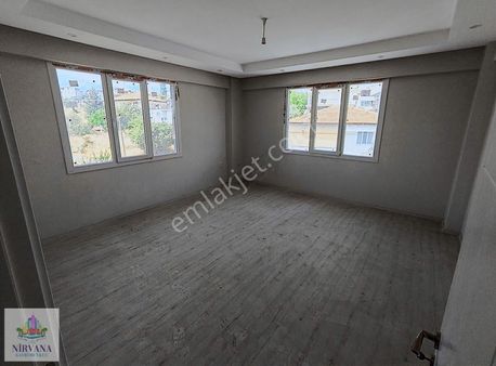 Gültepe'de Çiğdem Caddesi Yakını Sıfır Ayarında 2+1 Daire