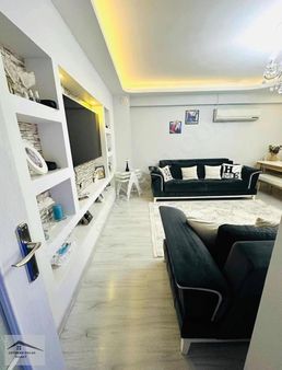 Nikah Sarayına Yakın Satılık 2+1 Daire