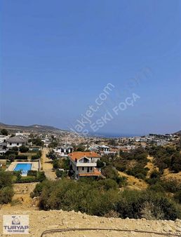 Turyap'tan Satılık Yenifoça Merkez'de 250 M2 Villa Arsası