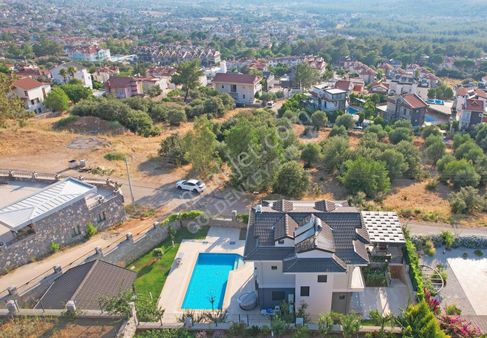 Hayalinizdeki Villa, 740 M² Arsası Olan Villamız Şimdi Satışta!