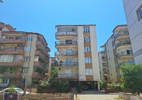 Adnan Menderes Mahallesınde 170 M2 3+1 Satılık Daire