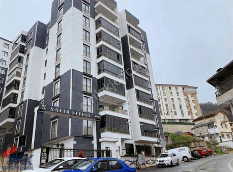 Fidyekızıkta Site İçi Aile İçin Çok Güzel Ara Kat Daire