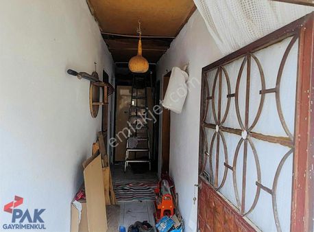 Talatbey Denize Yakın Tek Tapu Bağ Evi Zeytin Bulunan Fırsat Yer