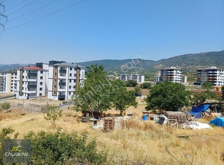 Güneşli 112 Çağrı Merkezi Üzerinde Satılık 1000 M2 İmarlı Arsa