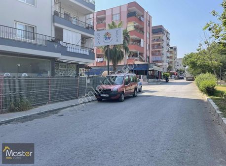 Merkez'de Satılık 305m2 Dükkan !!