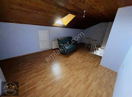 Ergenler Emlak'dan 100. Yıl 42 Evlerde 4+2 Yeni Bina Dublex