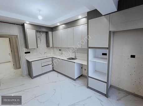 Şemikler'de Önü Kapanmayacak Ferah 2+1 110m² Satılık Daire